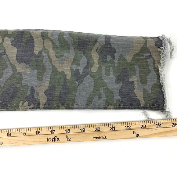 Hudson Camo Jeans Womens 28 Barbara Super Skinny Raw Hem Military Style - Picture 9 of 10